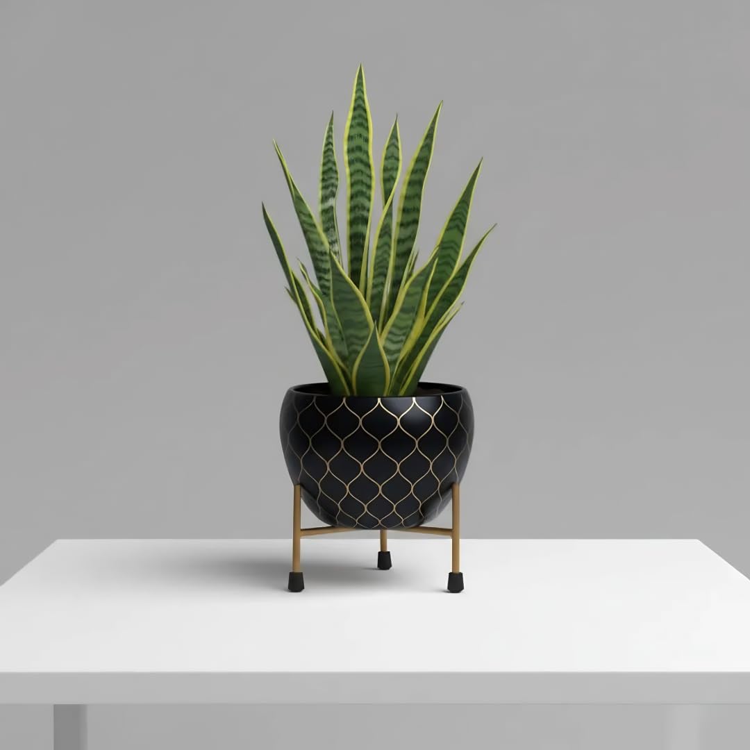 Geometric Checks Planter pot with Stand